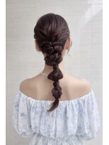 オーロ(ORO) 首元すっきり編み下ろしぽこぽこヘアセット
