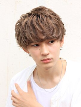 マイロ(mailo) ハイトーン抜け感パーマ