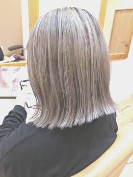 マルシュール(marcheur) カットカラー