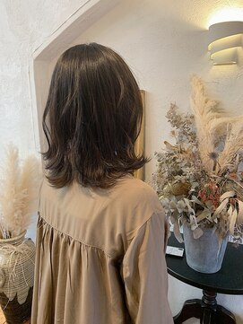 リタ(rta) ナチュラルパーマ