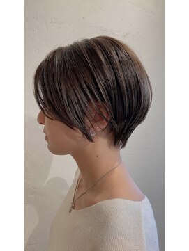 ヘアスペース リズム グリーン(Hair space Rizm green) ショートボブ 30代40代50代60代