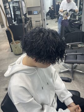 カンゴール サロン トウキョウ セントラル 原宿(KANGOL SALON TOKYO CENTRAL) 波巻きスパイラルパーマ