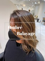 エミュスト(Emuest) バレイヤージュ