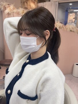 ユニ 原宿(uni) 韓国ヘアロングレイヤーカットくびれヘアグレージュ前髪原宿