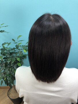 ルアナ(LUANA) ストレートパーマ 白髪ぼかし