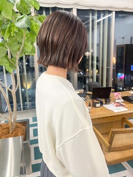 ノエ(noe) イメチェン/ホワイトブロンド/外ハネボブ/美髪/栄/矢場町h21