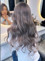 ラピス 福岡天神店(Lapis) ホワイトグレーアッシュシルバー