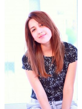 コレクション 船堀店(collection) カットで魅せるナチュラルストレート