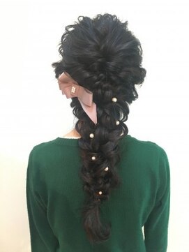 キャンバス バイ ネオリーブ 横浜西口(Canvas by neo.) 卒業式 袴着付け ヘアセット 編みおろし