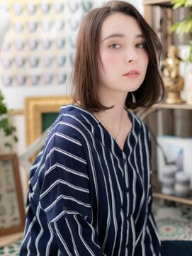 カバーヘア ブリス 上尾西口店(COVER HAIR bliss) センターパートも◎黒髪風前下がりボブa上尾20代30代40代