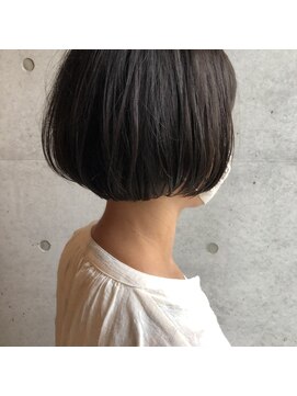 マニフィコ(magnifico) ショートボブ