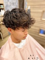 銀座マツナガ 神田店&nbsp;流行◎20代おすすめツーブロ刈り上げプードルパーマ