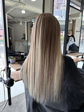 ラフ 難波店(LAFF) #黒髪#ボブルフ#ネビージュ#小顔#ワンレン