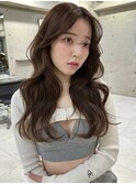韓国ヘアレイヤーロンググレーベージュ前髪パーマ黒髪