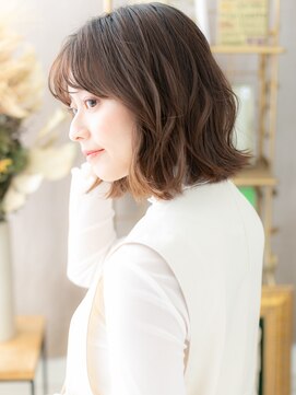 カバーヘア イヴ 戸頭店(COVER HAIR EVE) 韓国風イヤリングカラー外ハネくびれボブディ20代30代40代