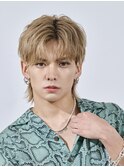 ハイライトミルクティーベージュツーブロックメンズマッシュ
