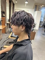 サロン ド ロイ(Salon de Roi)&nbsp;襟足までこだわりのあるツイスパ！ブリーチ履歴グラデーション紫