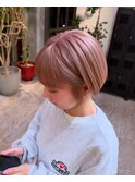 ピンクベージュコーラルピンクハイトーンカラーハンサムショート