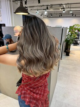 メリー オオサカ(Merly Osaka) 海外balayage