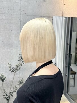 エクラ(ECLAT) 抜きっぱなしブロンド