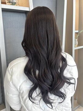 ヴィサージュプラス(VISAGE plus) 冬に映える♪柔らかロングレイヤー×透明感カラー