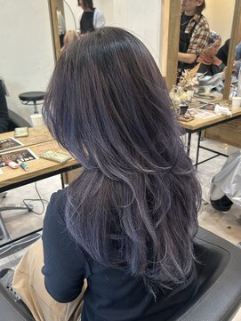 エリス ウメダ(Eliss umeda) ラベンダーグレージュ×ハッシュカット