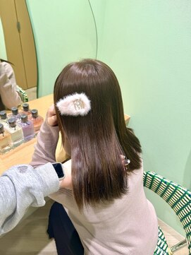 コル(CoL) 透明感たっぷりオリーブカラー！