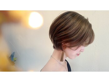オーストヘアー リュウール(Aust hair Lueur)の写真/【上野駅2分】ショートでも女性らしさを追及♪1人1人の毛流れに合わせたスタイリッシュなスタイルをご提案