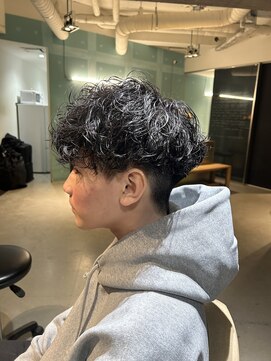 アカ(ACA) シャドウパーマ