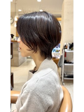 モリオ フロム ロンドン サッポロファクトリー店(morio FROM LONDON) morio/大人くびれショート/丸みショート/顔周りカット