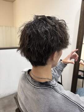 アペル(APPEL) 縦落ちツイストパーマ
