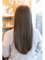 クレオメ バイ スーリール 五反田店(cleome by sourire)&nbsp;♪オリーブグレー大人ガーリーココアベージュ小顔レイヤー前髪