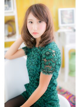 ヘアアンドビューティー ミック(Hair & Beauty miq) エアリーな束感が魅力…ゆらぎ感ミディ(miq阿佐ヶ谷)
