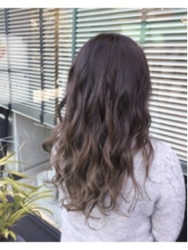 アライブ キチジョウジ(ALIVE Kichijoji) ALIVE吉祥寺ミルクティーカラーグレージュグラデーションカラー