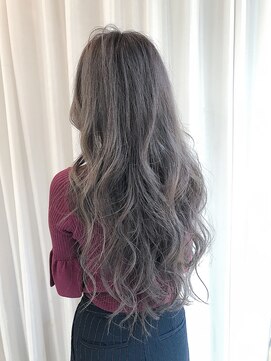 エール(a:le) 暗髪 透明感 グレージュ