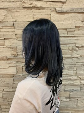 ラフォーレ ブルーアッシュ