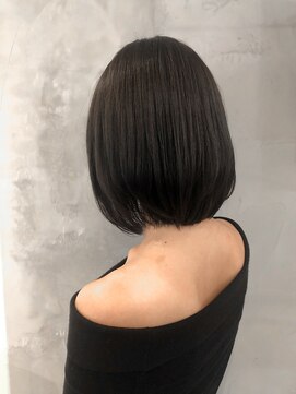 デザート(Des.Art) 「Des.Art 赤坂」切りっぱなしボブ×ダークアッシュ×濡れ髪