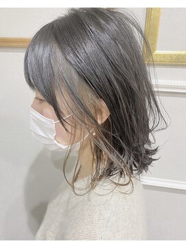 カモン(CAMON) [CAMON. ]#ピアスカラー#ブリーチ無し#鎖骨ボブ