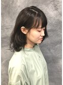 ラウンドバング×ミディアムボブ