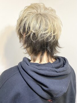 リリー シブヤ(Lilly shibuya) 【Lilly渋谷】#ダブルカラー#ウルフカット#ツートンカラー