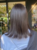 アイフィール アヴェダ 瑞江店(i feel AVEDA)&nbsp;【藤田】ブリーチ有りのグレーカラー