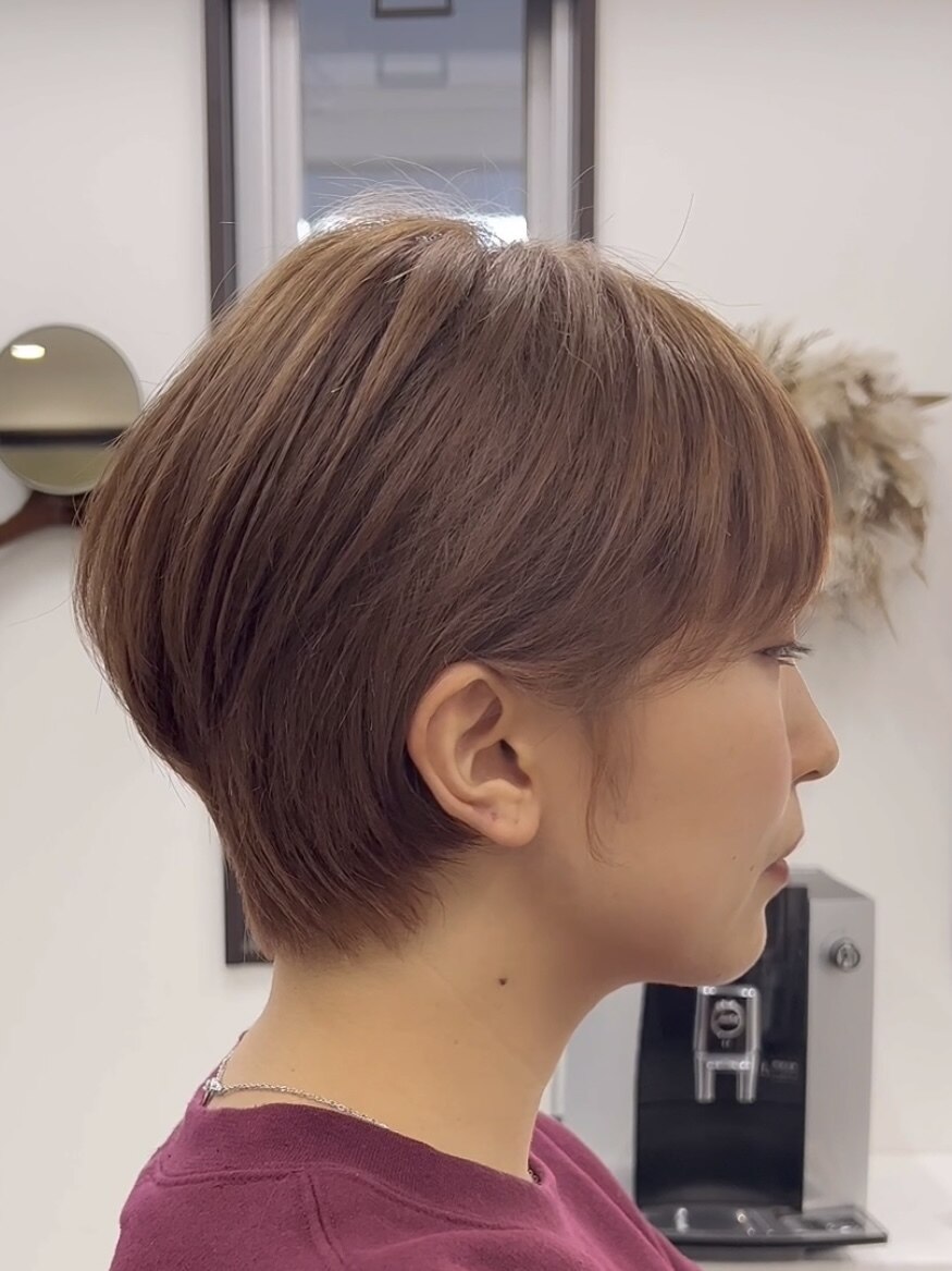 チャーミングショートボブピンクベージュミニショート透明感