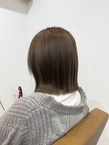 ニュイ(nui.)&nbsp;透明感とシルクのような柔らかなボブ