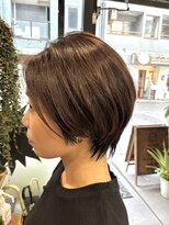 リノナ(Linona)&nbsp;艶ロングショートワンカールパーマカーキグレージュ前髪錦糸町