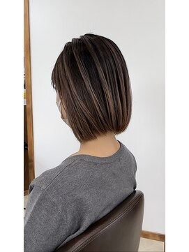 コーサク ヘアーデザイン(KOSAKU HAIR DESIGN) シャドールーツ