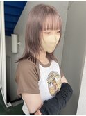 ハイトーンミルクティーラベンダーベージュミディアムレイヤー