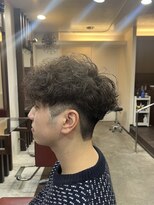 ハイパー(HYPER)&nbsp;スペインカール（メンズ/パーマ/スペインカール）