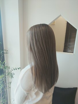 ザベース(the BASE) ミルクティーベージュ