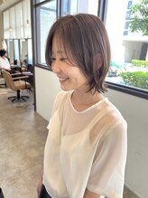 トイズファクトリー(Toys Factory) 顎ラインが可愛いレイヤーボブ♪暗めカラー