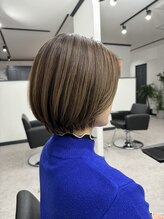 ログ(LOG) 艶と丸みと白髪ぼかし◎大人ショートボブ◎高松